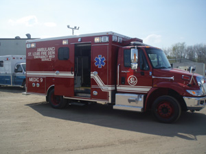 (3) McCoy Miller built this medium duty ambulance for the St. Louis (MO) Fire Department with a sliding door so when attendants exit the vehicle, the door doesn't extend far from the body, which is important if the ambulance is parked close to another vehicle or near the guardrail on the side of a road.