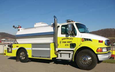 1 The Bromley (KY) Fire Department engaged Summit Fire Apparatus to build a 2,000-gallon foam tanker on a Sterling chassis with a 230-hp CAT engine an an Allison 3000 EVS automatic transmission, mainly for fire suppression at the nearby BP Bromley petroleum storage depot. (Photos courtesy of Summit Fire Apparatus.)