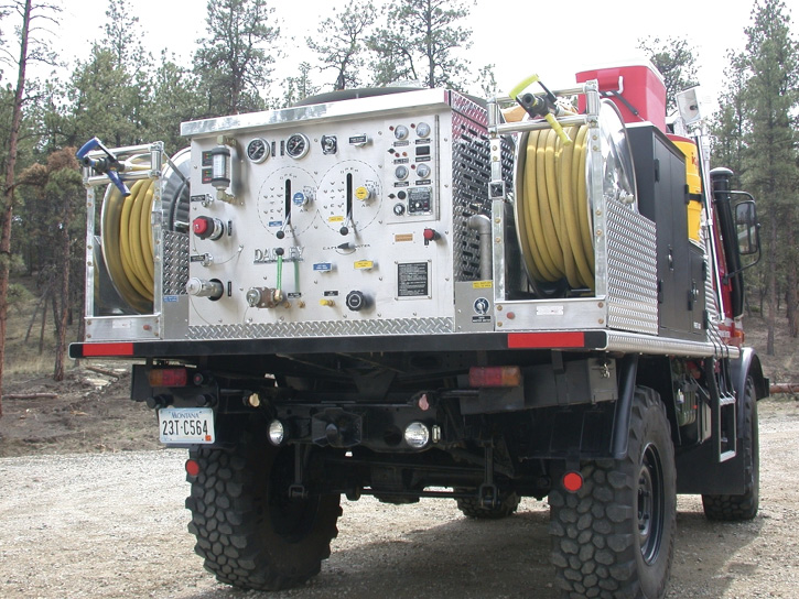 This Montana quick-attack/wildland truck has an Odin Attack CAFS skid unit to feed its two booster reels.