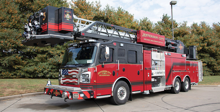 Rosenbauer—Jefferson City (MO) Fire Department 101-foot Cobra platform quint. Commander 6508 cab and chassis; Cummins ISX15 600-hp engine; Waterous S100 1,750-gpm pump; Pro Poly 500-gallon polypropylene tank. Dealer: Brian Franz, Sentinel Emergency Solutions, Arnold, MO.