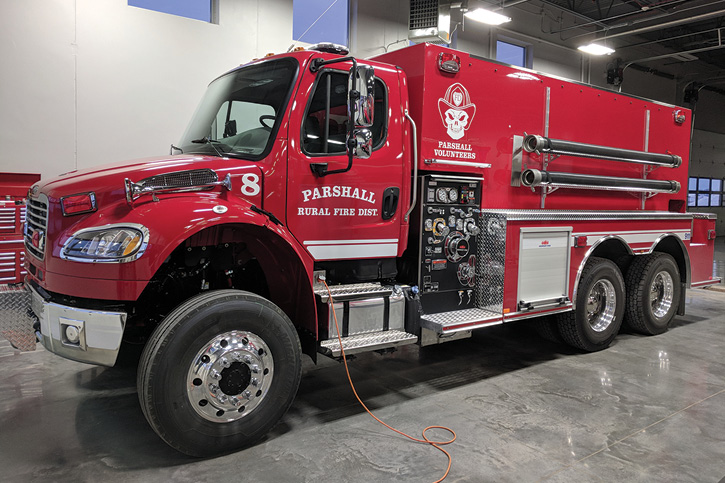 The Parshall (ND) Rural Fire Protection District had Midwest Fire build this pumper-tanker on a Freightliner M2 106 two-door chassis with a 106-inch BBC flat-roof aluminum cab and a copolymer polypropylene thermoplastic body and integral water tank. (Photos courtesy of Midwest Fire.)