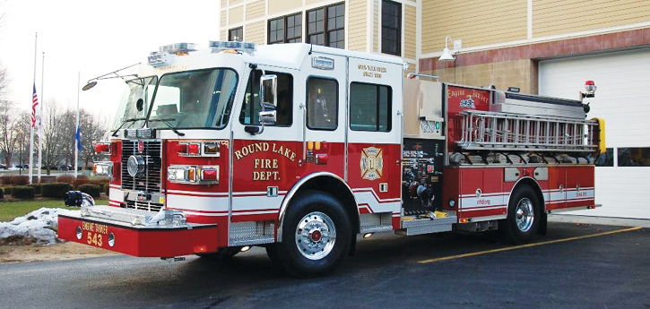 ETA-543’s chauffeur side of the apparatus has the high-rise hose roll-up storage. 