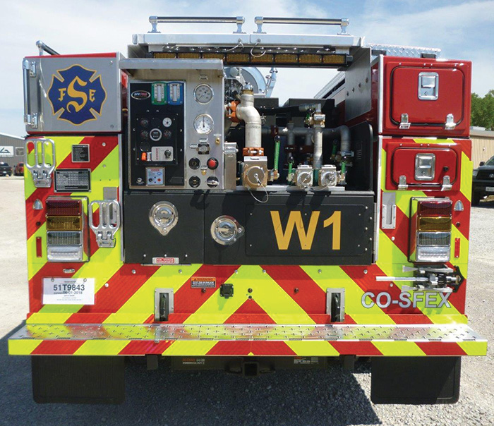 This BFX-built Type 6 wildland engine has a Waterous Aquis™ direct-injection foam proportioning system.