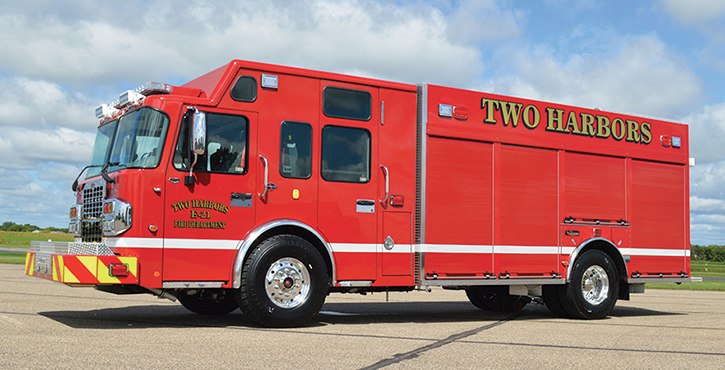 CustomFIRE—Two Harbors (MN) Fire Department pumper. Spartan Metro Star cab and chassis; Cummins L9 450-hp engine; Waterous S-100D 1,500-gpm rear-mount pump; Pro Poly 1,500-gallon polypropylene water tank; 30-gallon foam cell; FoamPro 2001 single-agent foam system. Dealer: Wayde Kirvida, Custom Fire Apparatus, Osceola, WI.