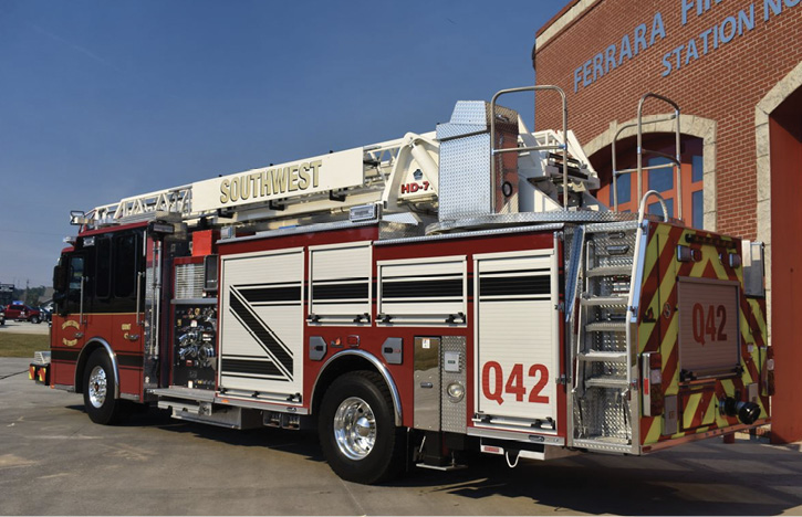 This HD-77 aerial ladder built by Ferrara Fire Apparatus for the Southwest Central (IN) Fire Territory uses two H-style rear jacks that can be set up as tight as 13 feet 2 inches.