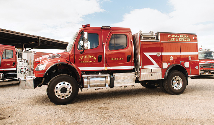 Boise Mobile equipment built this Type 3 heavy engine for the Parma (ID) Rural Fire District with a Darley JMP500 pump and an 800-gallon water tank.