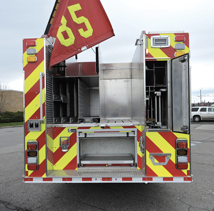 Hosebeds on fire apparatus